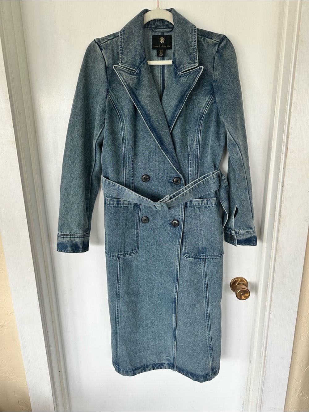 NWOT House of Harlow 1960 Double Breasted Denim Blue Belted Trench Coat Size M - Picture 4 of 7